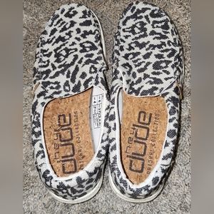 Grey Leopard Hey Dudes